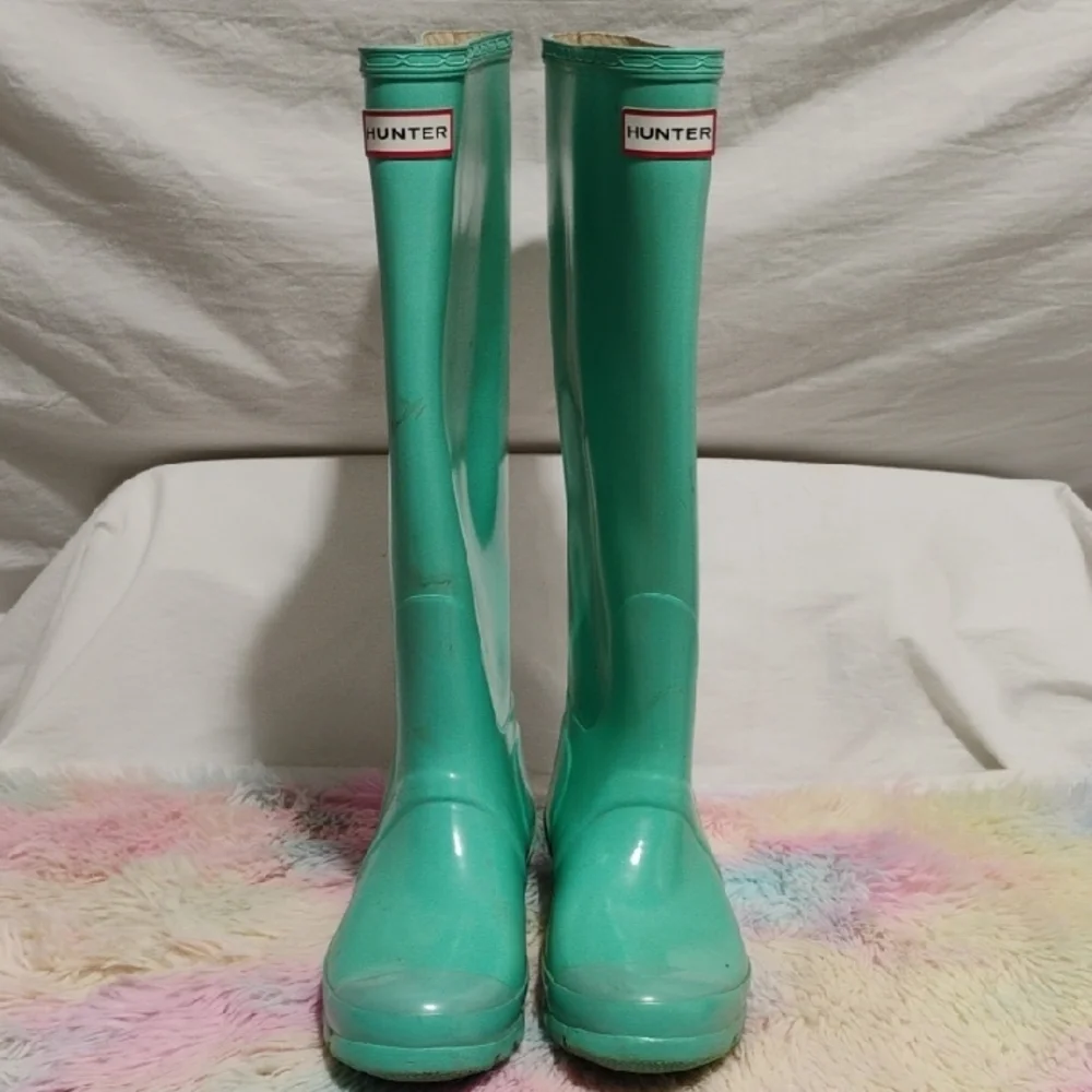 (#29) SALE! Hunter Green Rain Boots Sz.8M